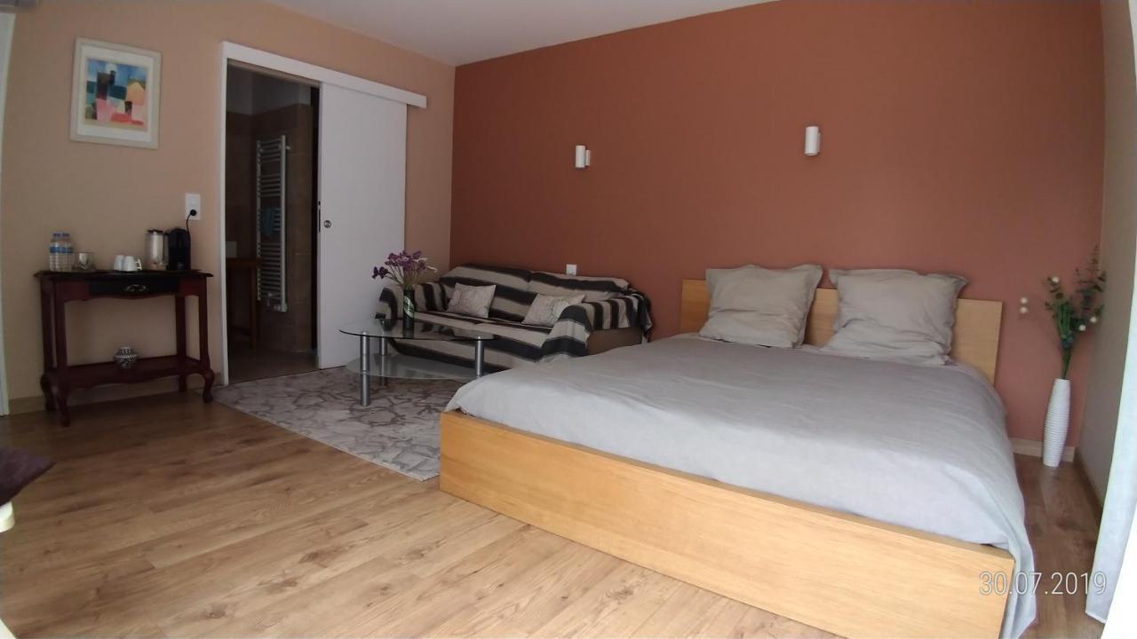 Les 3 Provinces Bed & Breakfast Couffy Luaran gambar